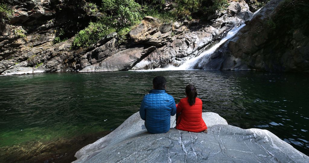 mystical-lake-parital